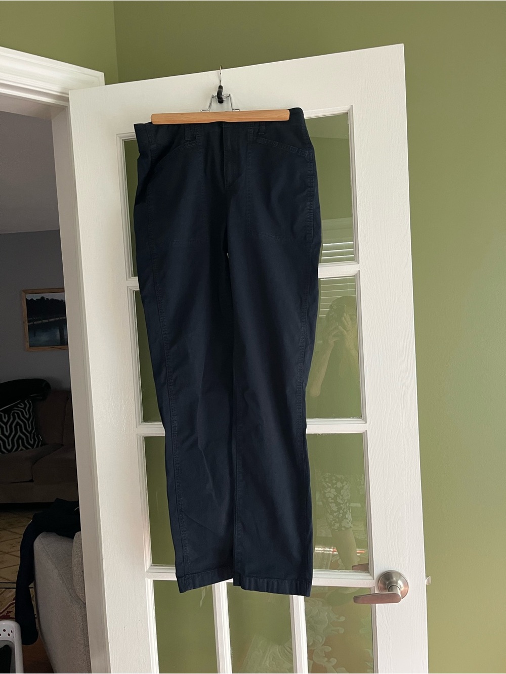 Women’s Classic Straight-Leg Pants - Navy chino
